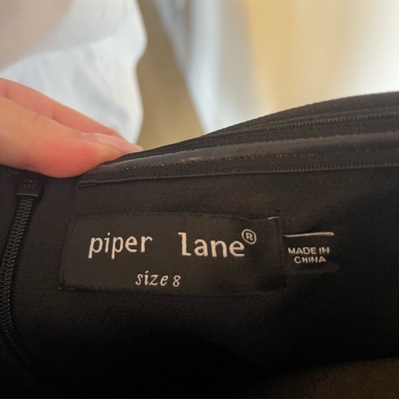 Piper Lane off the shoulder midi dress - Picture 3 of 4